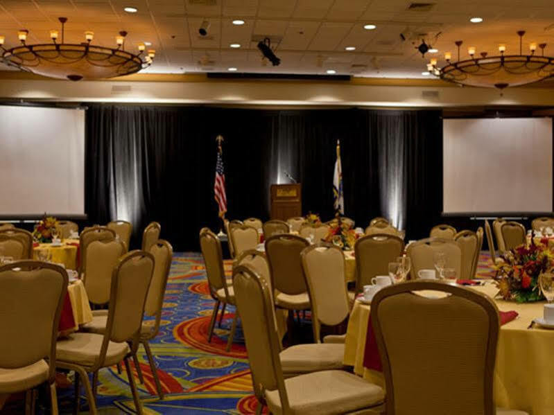מלון Charleston Marriott Town Center מראה חיצוני תמונה